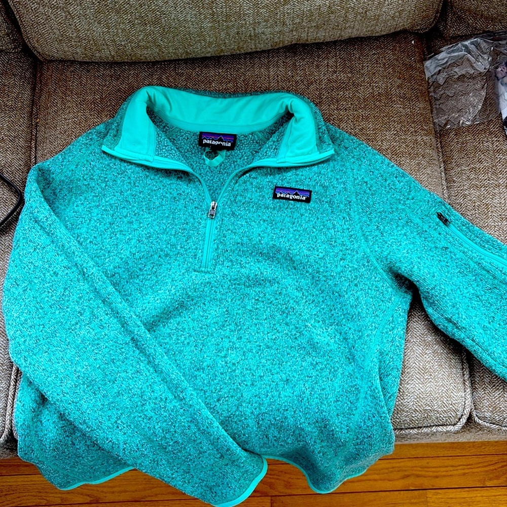 Patagonia women’s sweater size large